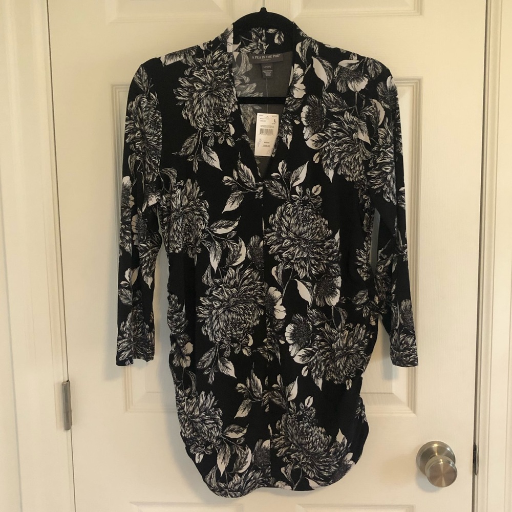 A Pea in the Pod Maternity Floral Blouse